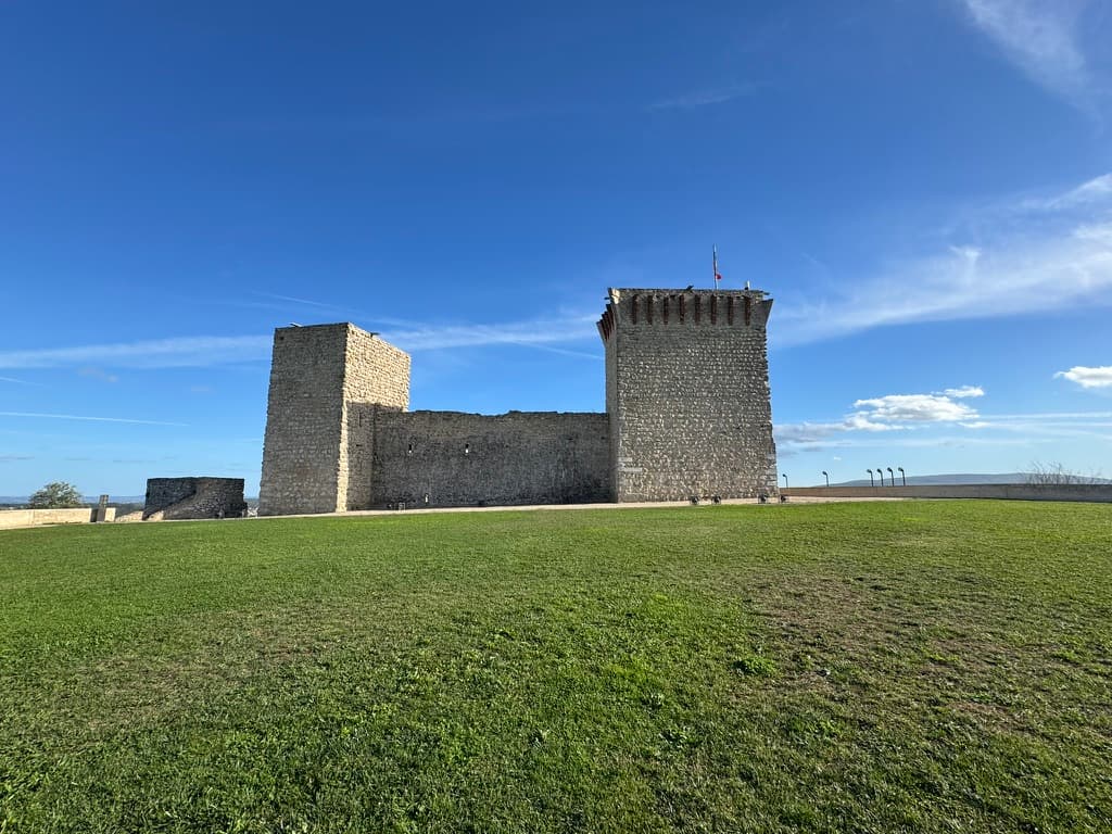 Ourém Castle — panoramic